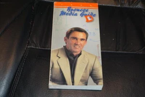 1995 DENVER BRONC0S  FOOTBALL MEDIA GUIDE  EX - Picture 1 of 1