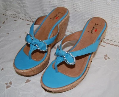 Mujer AZUL TURQUESA 5" TACÓN ALTO CUÑAS Tanga Sandalias ARCO TACHONADO Talla 6  Foto 1 de 3