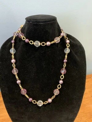Collar de perlas y cuentas de vidrio violeta/violeta KJL Kenneth Jay Lane - 43 pulgadas  Foto 1 de 4