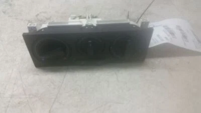 1999 2011 Volkswagen Golf - Controle de temperatura - 1J0820045F - R16723 - Imagem 1 de 4