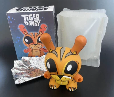 Joe Ledbetter JLED 8" 2008 Kidrobot Tiger Dunny LE Vinyl Boxed Mint in Package - Image 1 of 3