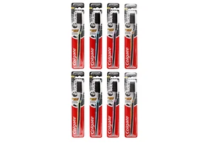 8pz x Spazzolino Colgate Medium Doppia Azione Carbone Colori Assortiti - Foto 1 di 3