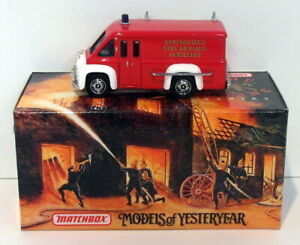 Matchbox 1/43 Scale YFE16 - 1948 Dodge Route Van Fire Fighter Support Truck