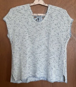 Chico's Women's Size 0 Manali Pullover Short Sleeve Knit Sweater Top V Neck - Picture 1 of 6