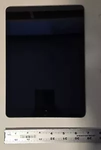 Apple iPad (6th Generation) A1893 32 GB, Wi-Fi, 9.7 in - Black - Picture 1 of 7