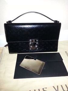 AUTH LOUIS VUITTON LIMITED EDITION LARGE GLACE  ANOUSHKA MINT CONDITION
