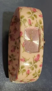 Rare Vintage Betsey Johnson Pink Rosebud Print Resin Hinged Bangle Watch No Box - Picture 1 of 8