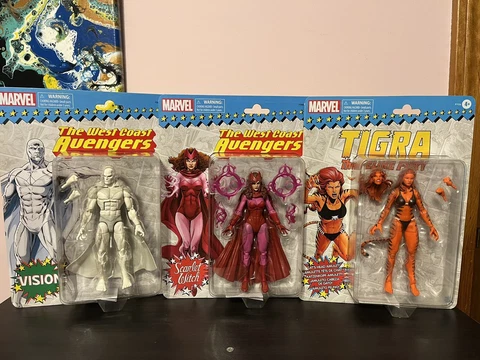Marvel Legends The West Coast Avengers Retro Scarlet Witch,Vision, Tigra  6" Cover