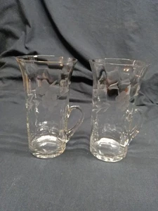 Set Of 2 Vintage Etched Glass Hot Toddy Liqueur Glasses Floral Design - Picture 1 of 6