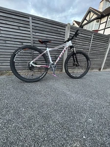Scott Scale 740 Mountain Bike (Size Small) - Picture 1 of 10
