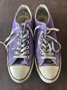 Size 10.5  Women’s 8.5 Mens - Converse All Star Low Top Purple