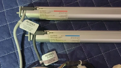 KEYENCE Light Curtain SL-C52H-T Transmitter, SL-C52H-R Receiver  w/PNP Cables - Image 1 of 4
