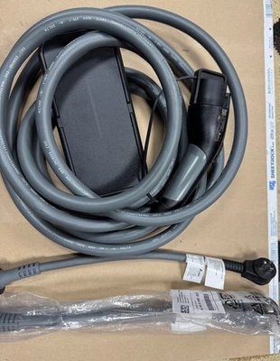 BMW Flexible Portable Home Battery Fast Charger MAX EV Cable iX i3 i5 i8 x3 x5 - Image 1 of 4