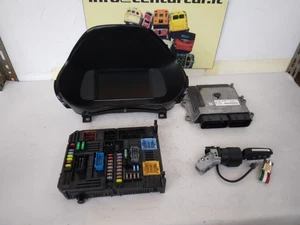 KIT COMPLETO CENTRALINA BODY COMPUTER BLOCCHETTO STRUMENTAZIONE OPEL CORSA F '23 - Foto 1 di 22