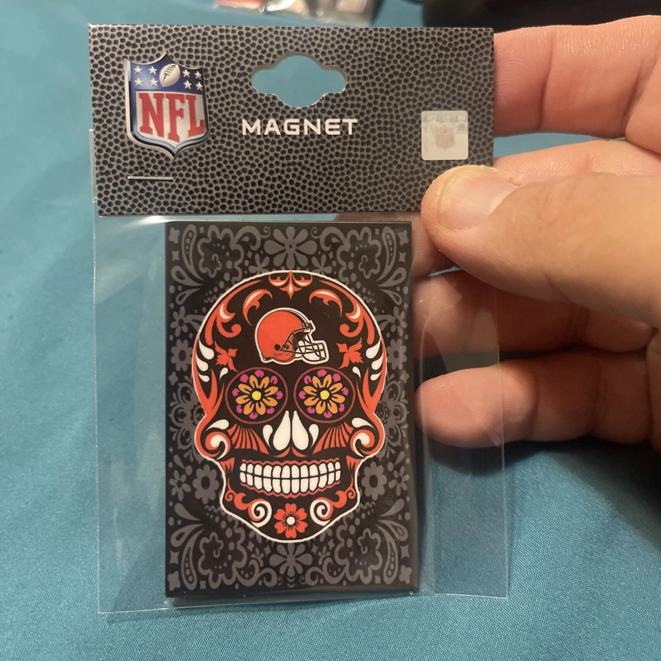 "Imán de calavera de azúcar Cleveland Browns 2x3"" 🧲 LICENCIA NFL Foto 1 de 1