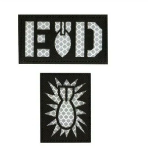 Juego de 2 piezas reflectantes IR US EOD TÁCTICO EJÉRCITO DE EE. UU. MILITAR INSIGNIA PARCHE GANCHO Y BUCLE - Imagen 1 de 6