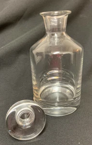 Decanter corpo rotondo in vetro stile moderno NUOVO - Foto 1 di 5