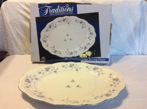 Johann Haviland Traditions Blue Garland Porcelain Platinum Trim 15" Platter - Picture 1 of 6