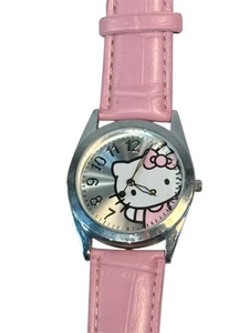 Hello Kitty Damen Armbanduhr mit hellrosa Kunstlederband 6,25-8” Jahr 2011 Neu mit Etikett - Bild 1 von 17