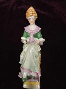 Vintage Gold Schloss Chikusa Figur Näherin 6" Japan Landhaus Kern - Bild 1 von 9