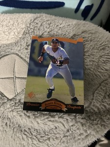 1995 (YANKEES) SP #10 Ruben Rivera FOIL