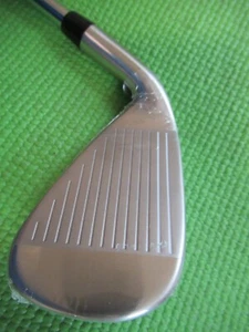 New in plastic Callaway Mavrik single 4 iron to set xp95 s300 shaft - Picture 1 of 9