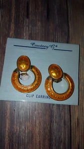 Courtney G clip earrings vintage orange circle - Picture 1 of 4