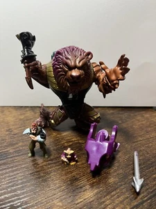 MIGHTY MAX GUERREROS DE BATALLA CONQUISTADOR LEÓN FIGURA BLUEBIRD TOYS - Imagen 1 de 8