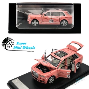DCM 1:64 Rolls Royce Cullinan (rosa Schwein) Druckguss Modellauto - Bild 1 von 11