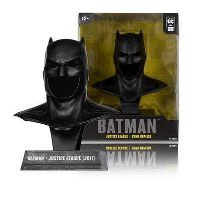 Mcfarlane - Batman (Justice League 2017) 1:3 Scale Cowl Replica- NEW  - Image 1 of 3