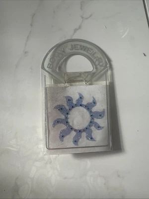 Pegatinas de joyería corporal vintage brillo estrás radial Y2K azul plata Foto 1 de 2