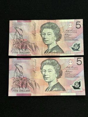 Lot of (2) 2005 Australia $5 Five Dollar POLYMER NOTES - Image 1 of 4