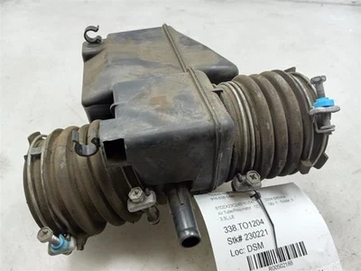 Toyota Sienna LE 2004 3,3 L filtro de aire tubo resonador  Foto 1 de 4