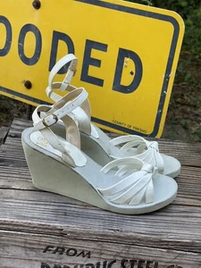 Vintage 1970s White Leather Wedges Ankle Strap Open Toe Size 6 - Picture 1 of 6