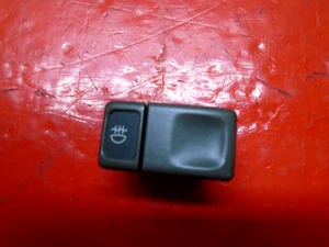 98 99 00 VOLVO S70 FOG LIGHT SWITCH OEM GRAY - Picture 1 of 3
