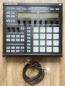 Native Instruments Maschine MK1 - Groove Production Studio in Box + Cable - Picture 1 of 10