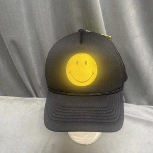 Smiley Originals Yellow Smile Face Logo Hat Trucker SnapBack Cap New With Tags - Picture 1 of 24
