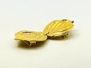 Vintage Goldtone 2 Piece Leaf Leaves Belt Buckle Garment Fastener - Picture 1 of 7