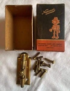 De colección 1950 National Screw & Mfg Co pestillo de puerta y tornillos Cleveland NAT robot - Imagen 1 de 1
