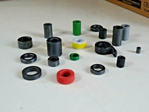 Lot de 20 TORES FERRITES différentes tailles et modèles (320gr) - Picture 1 of 3