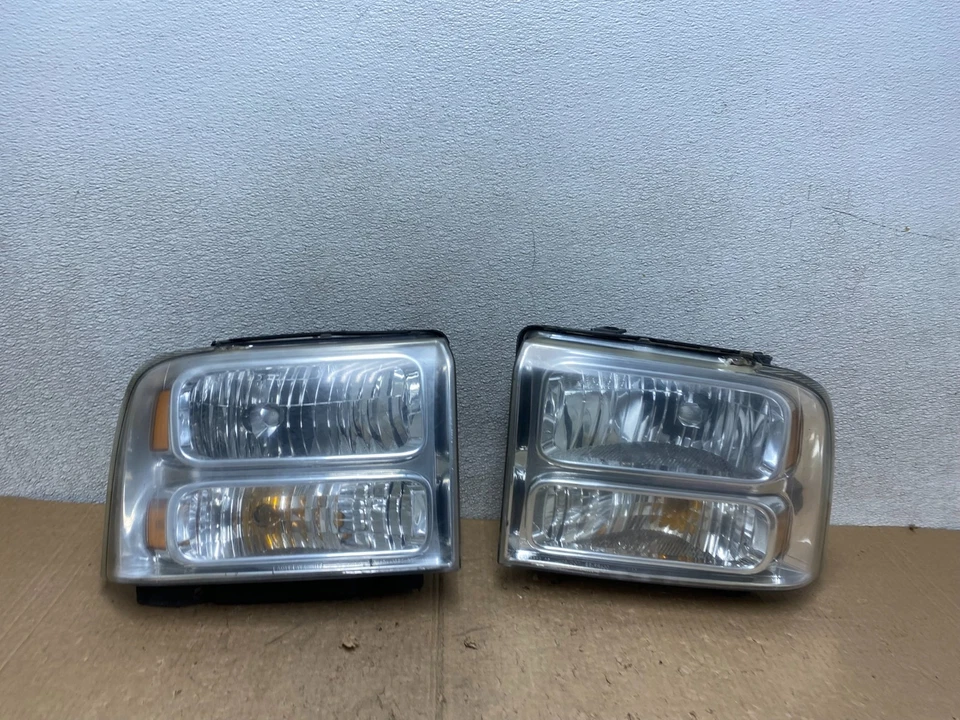 Faros laterales izquierdo+derecho Ford F-250 F250 Super Duty 2005-2007 V3494 DW Foto 1 de 4