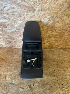 R6*  Renault Scenic 3 BJ14 Mittelkonsole Mittelarmlehne Armlehne - Picture 1 of 12