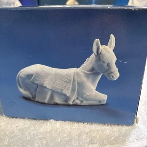 The DONKEY Avon Nativity White Porcelain Figurine 1984 in Original Box Vintage - Picture 1 of 3