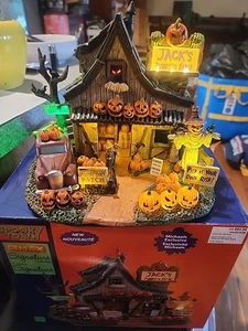 Lemax Spooky Town Jack's Pumpkin Farm Signature Lights In Box 2020 Please Read - Picture 1 of 11