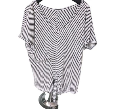 Top corbata delantera a rayas para mujer grande Foto 1 de 4