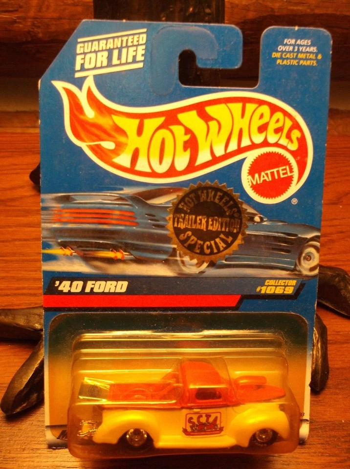 HOT WHEELS EDICIÓN LIMITADA REMOLQUE EDICIÓN ESPECIAL, 40 FORD Foto 1 de 1