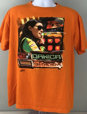 Danica Patrick On The Move #7 Go Daddy Chase Authentic Racing Size L Shirt Cover