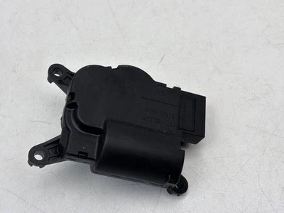 Volkswagen Touareg I 2004 Calentador de aire aleta actuador motor 7L0907511AG LIU32396 Foto 1 de 4