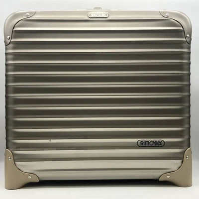 Mala Rimowa Topas Titanium Business Trolley 28L dourada 2 rodas estojo de transporte - Imagem 1 de 4