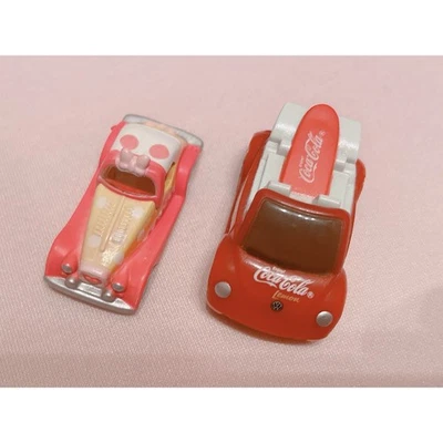 Set 2 pezzi auto pressofuse Disney Minnie Coca-Cola - Immagine 1 di 2
